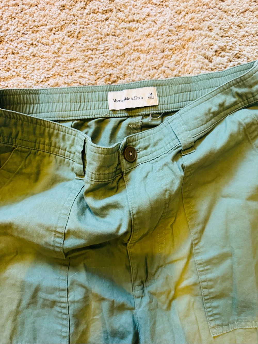 Abercrombie & Fitch cargos